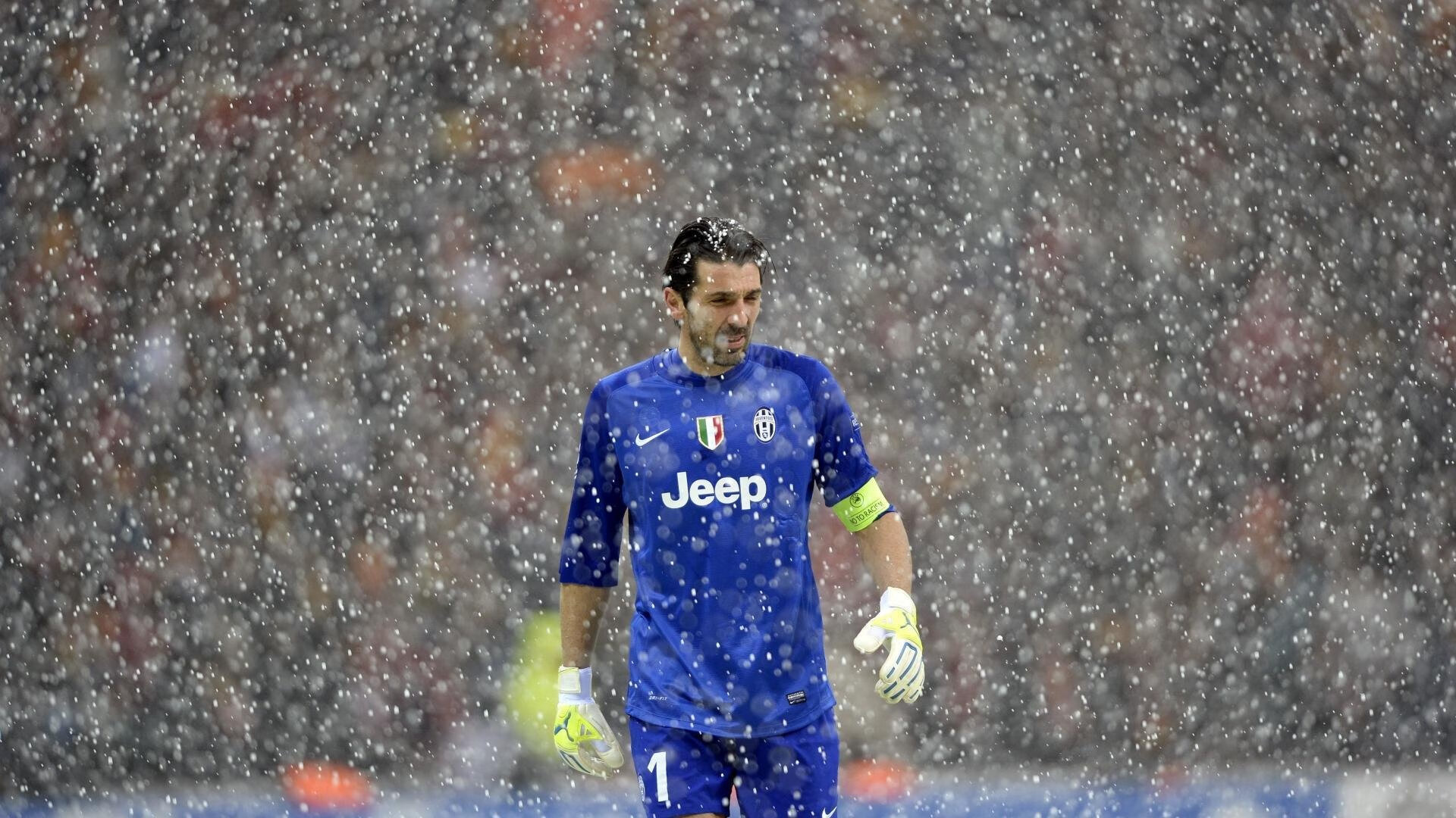 世界杯后:多支国家队在社交平台发布幕后花絮 展现不为人知的一面